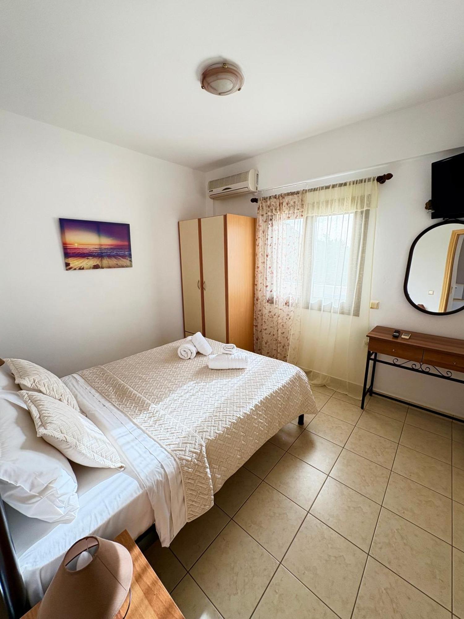 Rousolakos Pool Apartments Palekastro Exterior photo